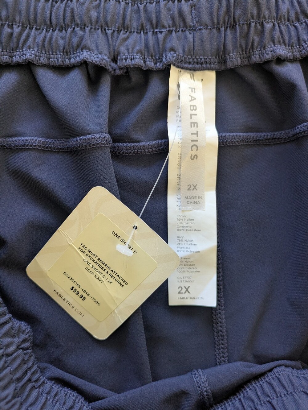 NWT Fabletics The One Women's Short Deep Navy Plus 2X 5" Inseam Zippers Summer - Picture 5 of 6